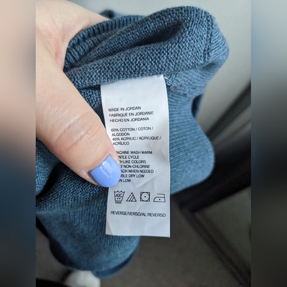 Van Heusen 1/4 Zip Pullover Sweater - Picture 5 of 6